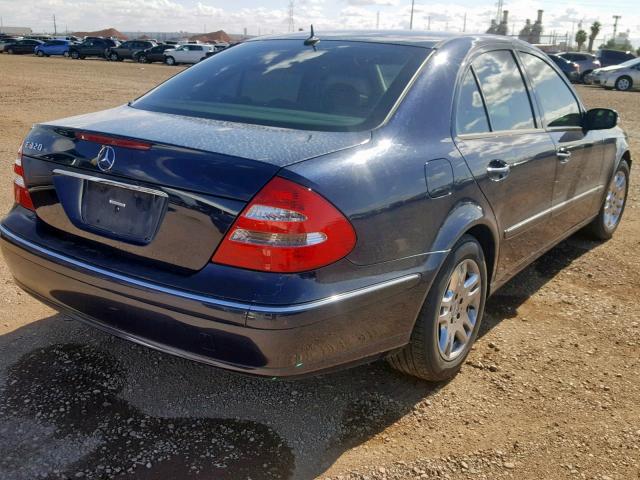 WDBUF65J43A216175 - 2003 MERCEDES-BENZ E 320 BLUE photo 4