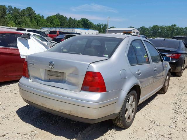 3VWSA29M0YM053326 - 2000 VOLKSWAGEN JETTA GLS SILVER photo 4