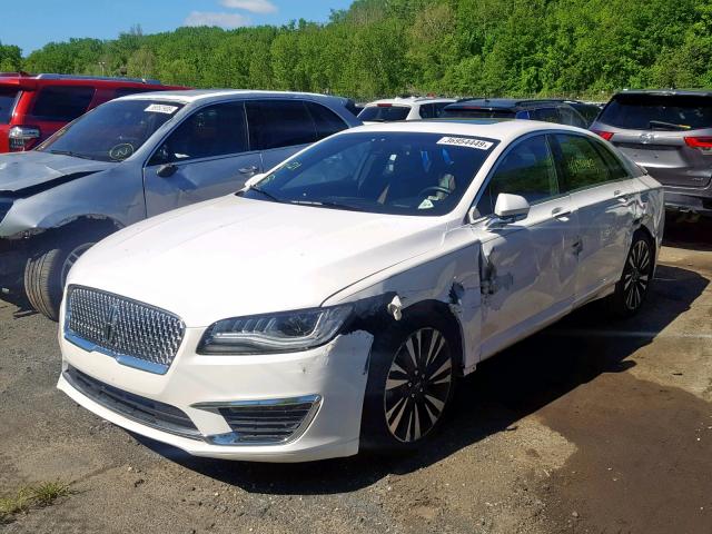 3LN6L5F90JR609753 - 2018 LINCOLN MKZ RESERV WHITE photo 2