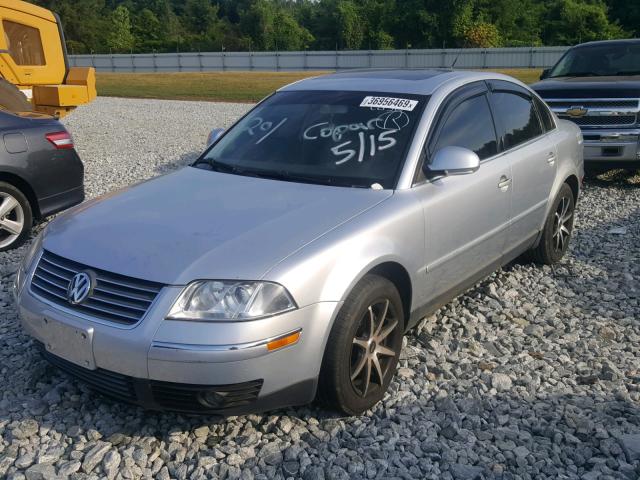 WVWPD63BX4E287276 - 2004 VOLKSWAGEN PASSAT GLS SILVER photo 2