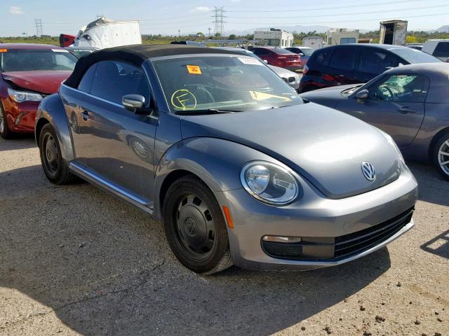 3VW5P7AT8DM821009 - 2013 VOLKSWAGEN BEETLE SILVER photo 1