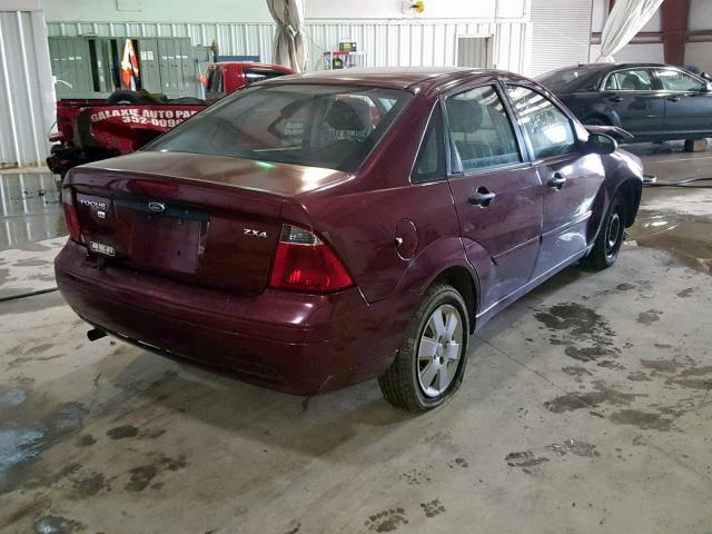 1FAFP34N27W297217 - 2007 FORD FOCUS ZX4 RED photo 4