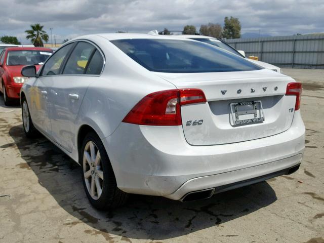 YV126MFK1G2402447 - 2016 VOLVO S60 PREMIE WHITE photo 3