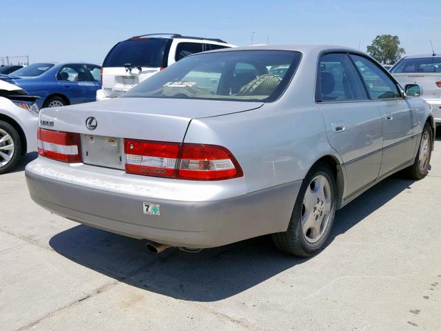 JT8BF28G6Y0282286 - 2000 LEXUS ES 300 SILVER photo 4