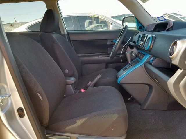 JTLKE50E481036044 - 2008 TOYOTA SCION XB 银色 照片 5