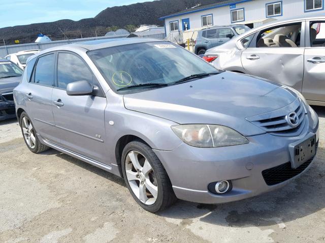 JM1BK343261522382 - 2006 MAZDA 3 HATCHBAC GRAY photo 1