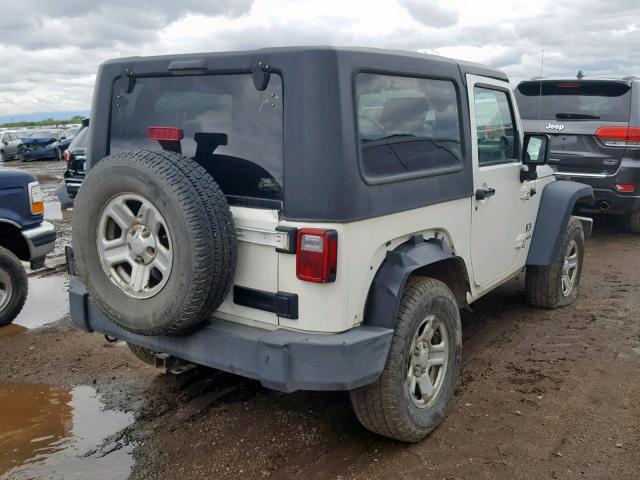 1J4FA241X8L645152 - 2008 JEEP WRANGLER X WHITE photo 4