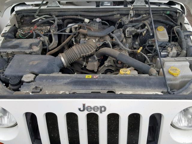 1J4FA241X8L645152 - 2008 JEEP WRANGLER X WHITE photo 7