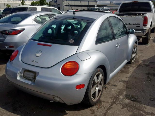 3VWED21C82M444089 - 2002 VOLKSWAGEN NEW BEETLE ვერცხლისფერი ფოტო 4