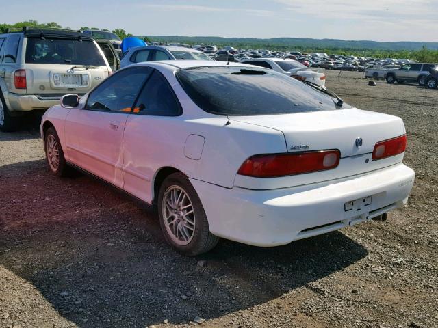 JH4DC4356YS002244 - 2000 ACURA INTEGRA LS WHITE photo 3