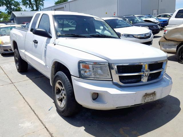 1D3HE42KX8S532101 - 2008 DODGE DAKOTA SLT WHITE photo 1