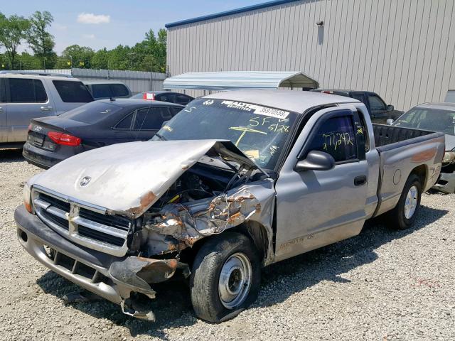 1B7GL22X3XS307902 - 1999 DODGE DAKOTA SILVER photo 2