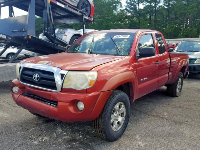 5TETU62N78Z570327 - 2008 TOYOTA TACOMA PRE RED photo 2