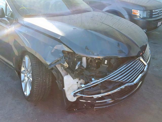 3LN6L2LU3GR620701 - 2016 LINCOLN MKZ HYBRID GRAY photo 9