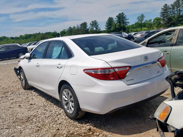 4T4BF1FK8GR534017 - 2016 TOYOTA CAMRY LE WHITE photo 3