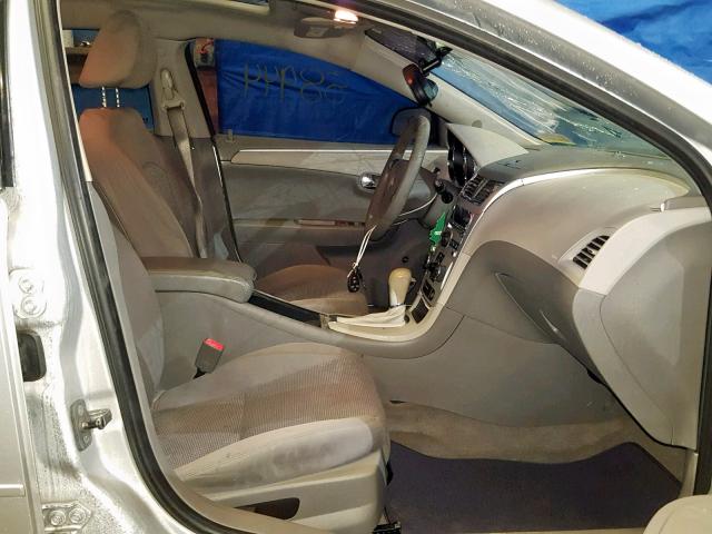 1G1ZC5E1XBF108115 - 2011 CHEVROLET MALIBU 1LT 银色 照片 5