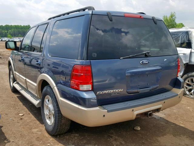 1FMFU18556LA25578 - 2006 FORD EXPEDITION BLUE photo 3