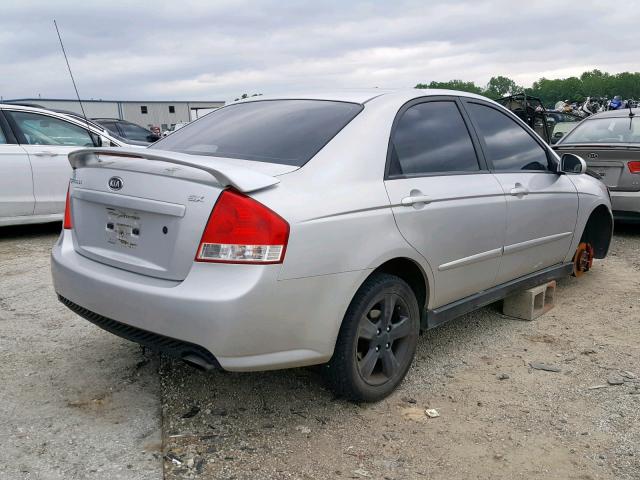 KNAFE221195027010 - 2009 KIA SPECTRA EX SILVER photo 4