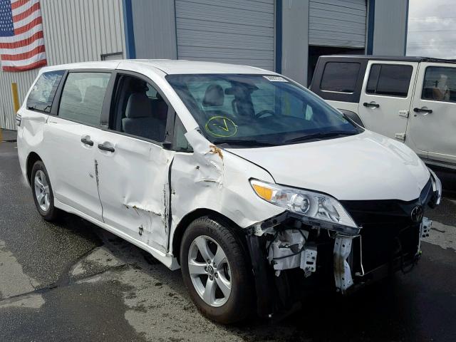 5TDZZ3DC1JS939871 - 2018 TOYOTA SIENNA L WHITE photo 1