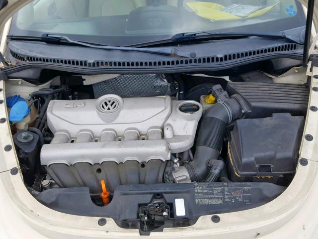3VWRG31Y86M330545 - 2006 VOLKSWAGEN NEW BEETLE კრემისფერი ფოტო 7