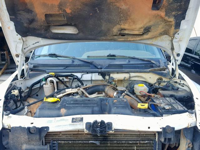 1B7HG2AZ0YS731504 - 2000 DODGE DAKOTA QUA WHITE photo 7