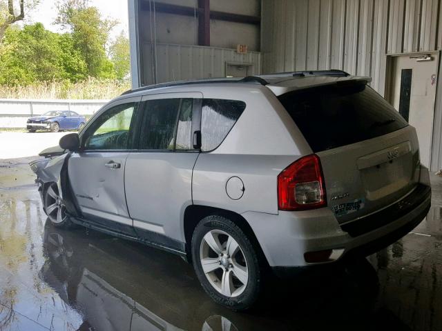 1J4NF1FB1BD282903 - 2011 JEEP COMPASS SP SILVER photo 3