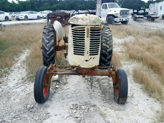 WAC146000465 - 1940 CASE TRACTOR YELLOW photo 9