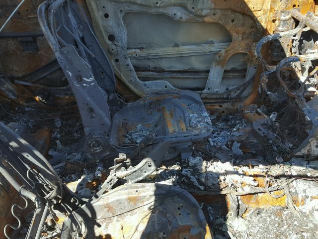 JM1BL1H50A1142981 - 2010 MAZDA 3 S BURN photo 5