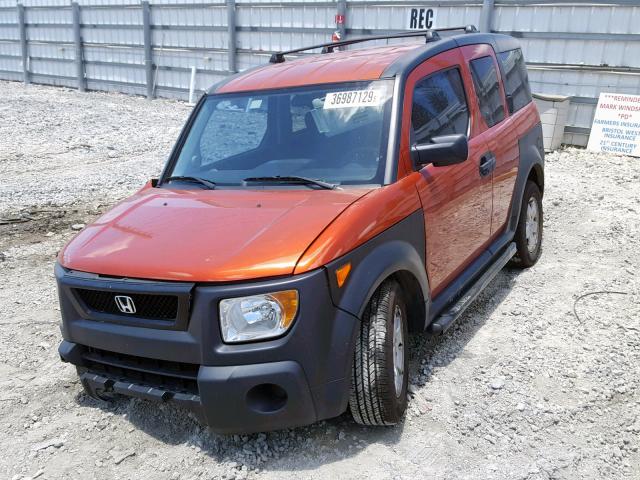 5J6YH18675L000622 - 2005 HONDA ELEMENT EX ORANGE photo 2