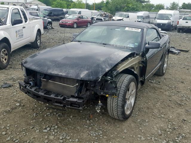 1ZVHT85H565230875 - 2006 FORD MUSTANG GT BLACK photo 2