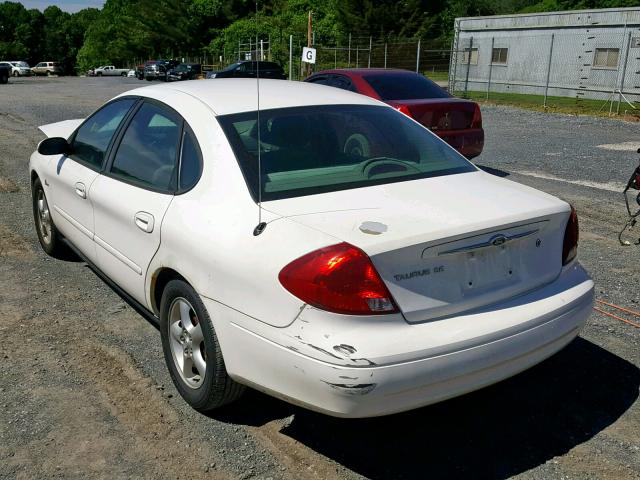 1FAFP5320YA228883 - 2000 FORD TAURUS SE WHITE photo 3