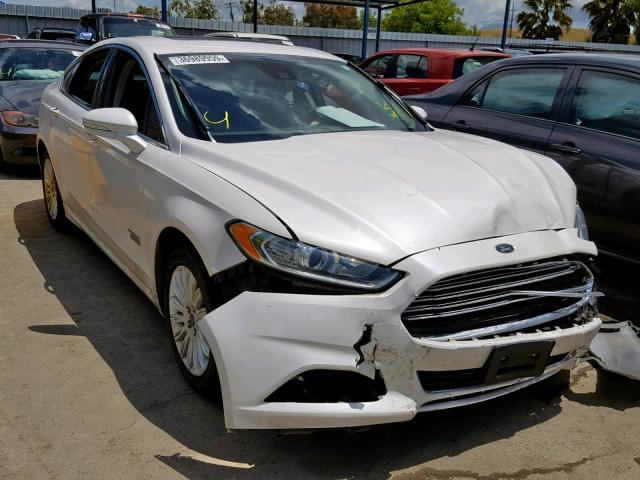 3FA6P0SU8ER365769 - 2014 FORD FUSION TIT WHITE photo 1