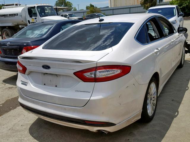 3FA6P0SU8ER365769 - 2014 FORD FUSION TIT WHITE photo 4