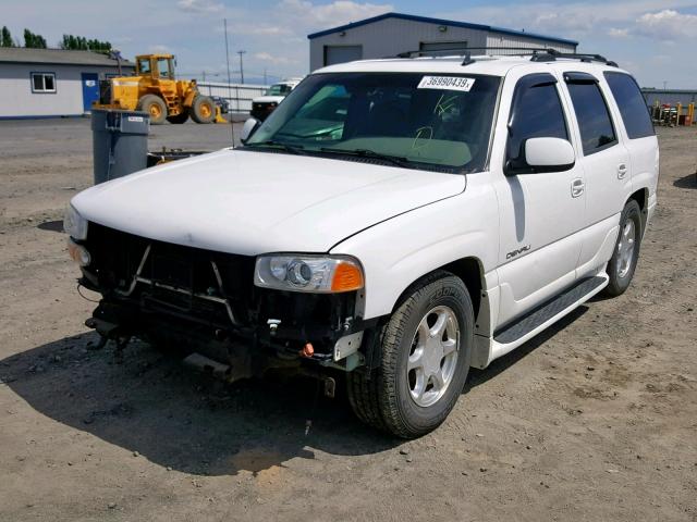 1GKEK63U66J123682 - 2006 GMC YUKON DENA WHITE photo 2