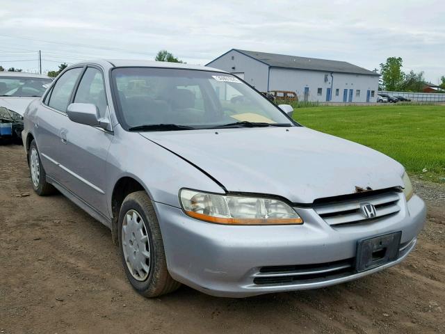 1HGCG56412A034981 - 2002 HONDA ACCORD LX SILVER photo 1