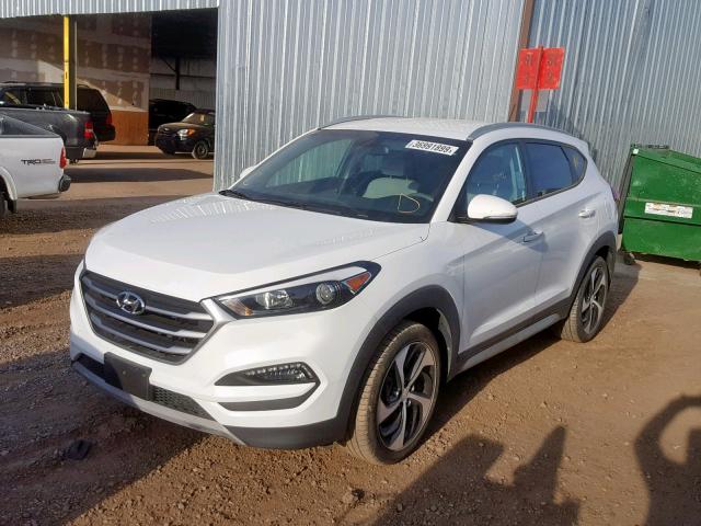 KM8J33A20HU441835 - 2017 HYUNDAI TUCSON LIM WHITE photo 2