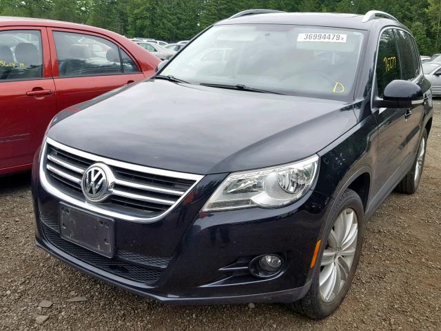 WVGBV7AX9AW510520 - 2010 VOLKSWAGEN TIGUAN SE BLACK photo 2