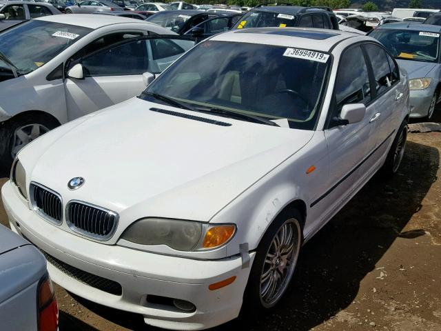 WBAET37443NJ26194 - 2003 BMW 3 SERIES WHITE photo 2