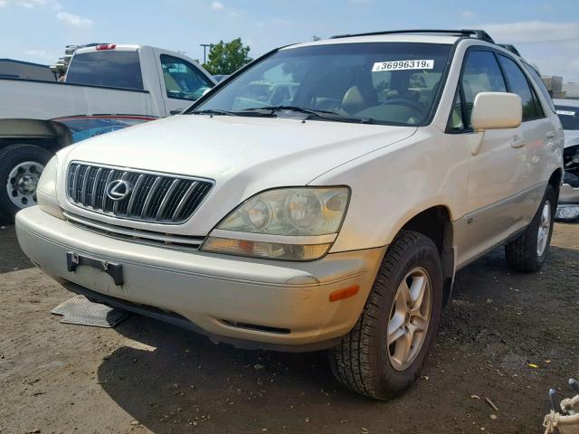 JTJGF10U820128315 - 2002 LEXUS RX 300 CREAM photo 2