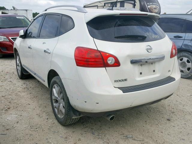 JN8AS5MT1DW537029 - 2013 NISSAN ROGUE S WHITE photo 3