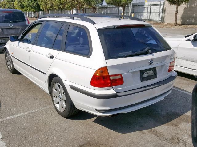 WBAAR3343YJM02480 - 2000 BMW 323 IT WHITE photo 3