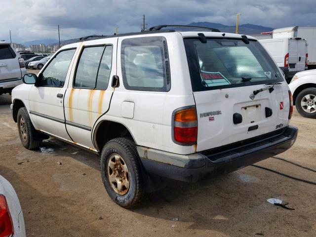 JN8AR05S3VW130769 - 1997 NISSAN PATHFINDER WHITE photo 3