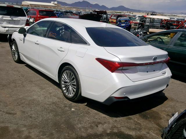 4T1B21FB9KU008879 - 2019 TOYOTA AVALON XLE WHITE photo 3