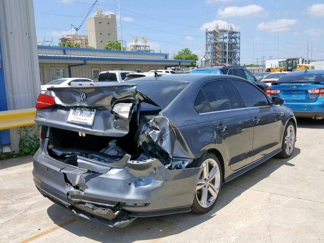 3VW4T7AJ1HM301830 - 2017 VOLKSWAGEN JETTA GLI GRAY photo 4