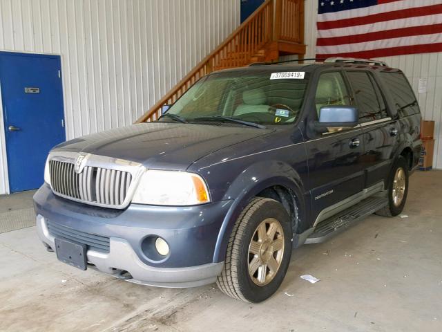 5LMFU28R03LJ06750 - 2003 LINCOLN NAVIGATOR BLUE photo 2