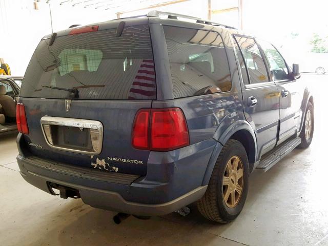 5LMFU28R03LJ06750 - 2003 LINCOLN NAVIGATOR BLUE photo 4