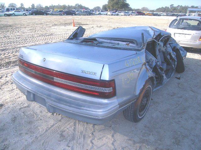 1G4AG55M0R6447359 - 1994 BUICK CENTURY SP BLUE photo 4