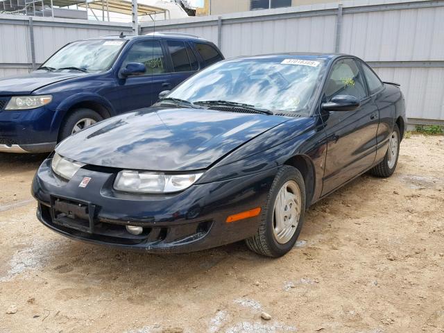 1G8ZG1273WZ159063 - 1998 SATURN SC2 BLACK photo 2