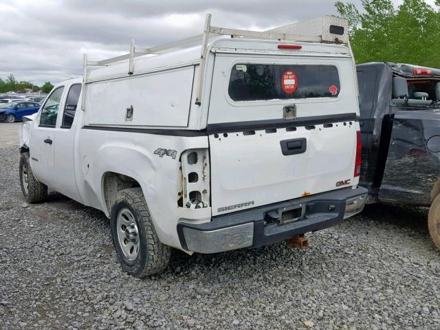 1GTR2TEA6DZ255175 - 2013 GMC SIERRA K15 WHITE photo 3