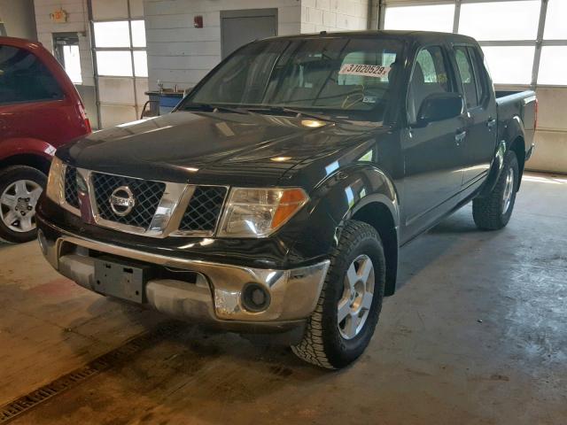 1N6AD07W07C449168 - 2007 NISSAN FRONTIER C BLACK photo 2